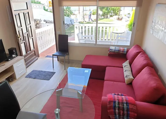 Cosy Well Located With Swimming Pool Tenerife Lejlighed