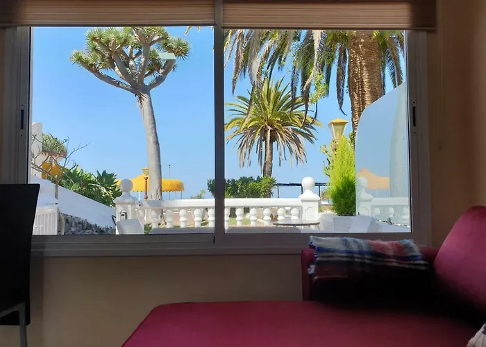 Апартаменты Cosy Well Located With Swimming Pool Tenerife *