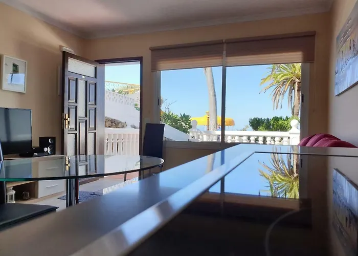 アパート Cosy Well Located With Swimming Pool Tenerife タコロンテ